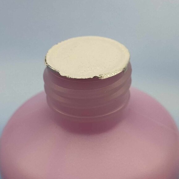 6 oz. Philosophy 3-1 Marzipan Dreams shower gel, bubble bath & shampoo - Picture 3 of 3